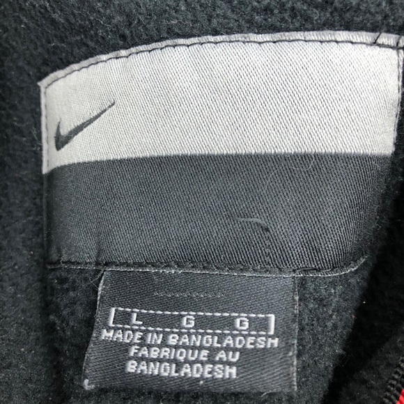 Nike men’s winter jacket - Picture 9 of 10